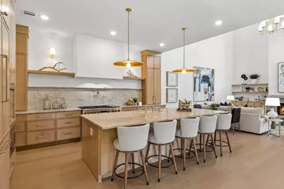 6402 Kenwood Avenue, Dallas, TX 75214 - Photo 10