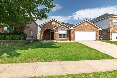 5029 Skymeadow Drive, Fort Worth, TX 76135 - Photo 2