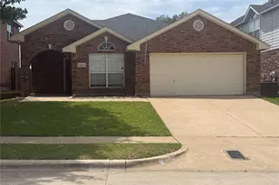 5029 Skymeadow Dr, Fort Worth, TX 76135 - Photo 1