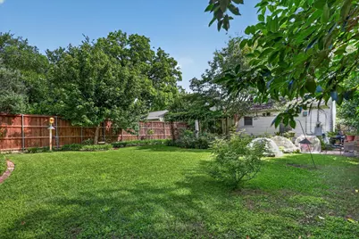 1439 Casa Vale Drive, Dallas, TX 75218 - Photo 24