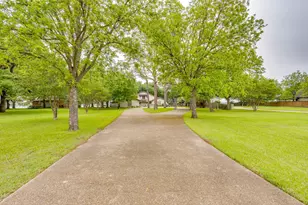10814 Power Squadron Rd, Azle, TX 76020 - Photo 30