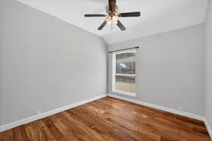 913 Chapel Dr, Denton, TX 76205 - Photo 34