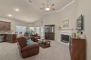 5905 Marsh Rail Dr, Denton, TX 76208 - Photo 2