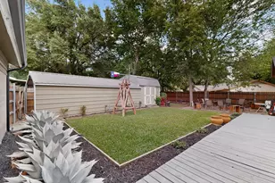 2238 Sussex Dr, Garland, TX 75041 - Photo 36