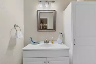 2238 Sussex Dr, Garland, TX 75041 - Photo 20
