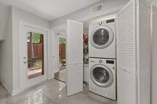 7418 Fair Oaks Ave, Dallas, TX 75231 - Photo 4