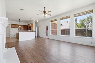 2929 Baybreeze Dr, Little Elm, TX 75068 - Photo 14