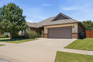 318 Mill Creek Dr, Abilene, TX 79602 - Photo 2