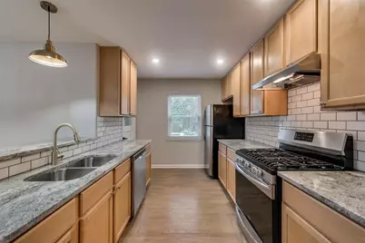 2711 Avon Street, Dallas, TX 75211 - Photo 4