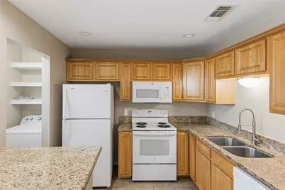 2803 Wayside Avenue, Fort Worth, TX 76110 - Photo 16