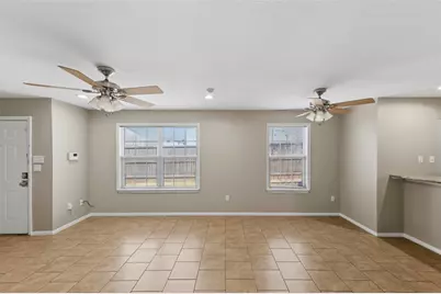 2803 Wayside Avenue, Fort Worth, TX 76110 - Photo 18