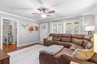 900 W Reeves, Decatur, TX 76234 - Photo 6