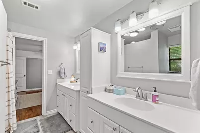 900 W Reeves, Decatur, TX 76234 - Photo 16