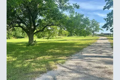 2200 Tipps Road, Cross Roads, TX 76227 - Photo 8