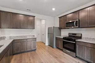 8425 Ft Benton Dr, Ponder, TX 76259 - Photo 2