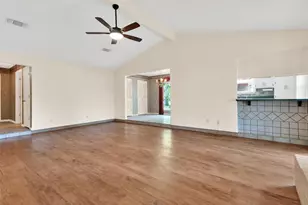 2009 Oak Creek Dr, Sherman, TX 75092 - Photo 8