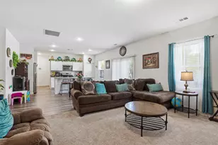 2636 Sagebrush Dr, Glenn Heights, TX 75154 - Photo 16