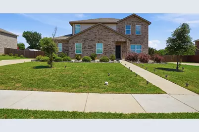 2636 Sagebrush Drive, Glenn Heights, TX 75154 - Photo 6