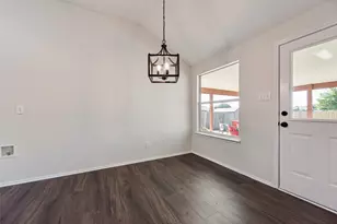 808 Sage Cir, Burleson, TX 76028 - Photo 28