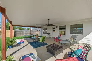 808 Sage Cir, Burleson, TX 76028 - Photo 6