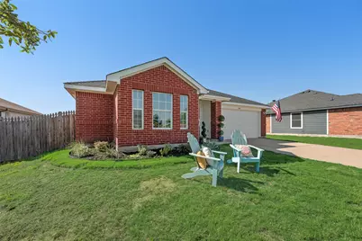 808 Sage Circle, Burleson, TX 76028 - Photo 14