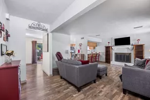 2009 Danley Ct, Flower Mound, TX 75028 - Photo 4