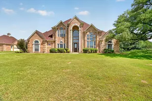 175 N Boyce Ln, Fort Worth, TX 76108 - Photo 2