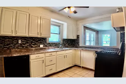 417 Corry A Edwards Drive, Kennedale, TX 76060 - Photo 12