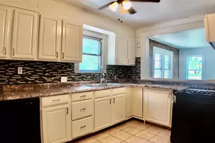 417 Corry A Edwards Dr, Kennedale, TX 76060 - Photo 12