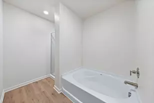 8424 Ft Benton Dr, Ponder, TX 76259 - Photo 8