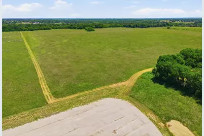 421 Chambers Creek Trail, Alvarado, TX 76009 - Photo 10