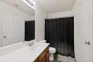 1300 Elkford Ln, Fort Worth, TX 76247 - Photo 16