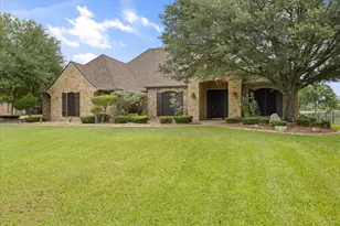 805 Mallard Pointe Dr, Granbury, TX 76049 - Photo 38