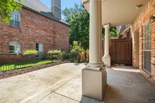 4133 Towne Green Cir, Addison, TX 75001 - Photo 30