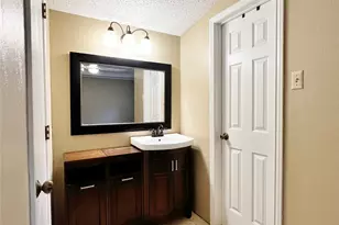 221 Connie Dr, DeSoto, TX 75115 - Photo 18