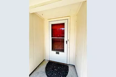 221 Connie Drive, DeSoto, TX 75115 - Photo 2