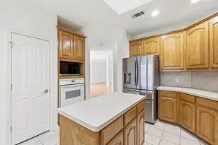 4816 Diamond Trace Trail, Fort Worth, TX 76244 - Photo 4