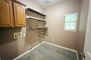 216 Flagstone Dr, Burleson, TX 76028 - Photo 14