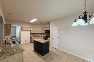 216 Flagstone Dr, Burleson, TX 76028 - Photo 12