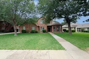 216 Flagstone Dr, Burleson, TX 76028 - Photo 1