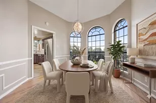2060 Arbor Creek Dr, Carrollton, TX 75010 - Photo 4