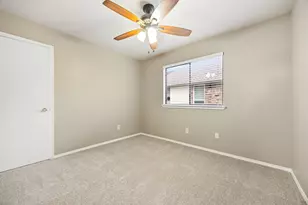 2060 Arbor Creek Dr, Carrollton, TX 75010 - Photo 26