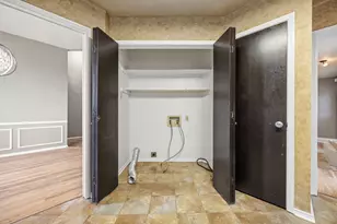 2060 Arbor Creek Dr, Carrollton, TX 75010 - Photo 24