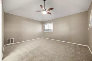 2060 Arbor Creek Dr, Carrollton, TX 75010 - Photo 22