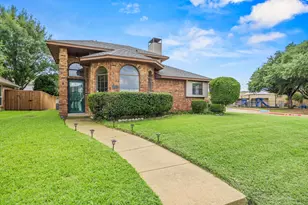 2060 Arbor Creek Dr, Carrollton, TX 75010 - Photo 22