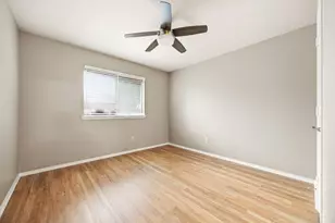 2060 Arbor Creek Dr, Carrollton, TX 75010 - Photo 26