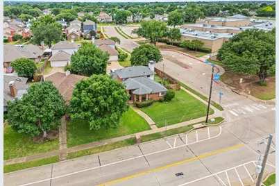 2060 Arbor Creek Drive #B, Carrollton, TX 75010 - Photo 12