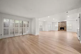 4241 Clear Lake Cir, Fort Worth, TX 76109 - Photo 6
