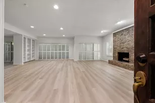 4241 Clear Lake Cir, Fort Worth, TX 76109 - Photo 4