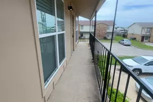 1104 Southmoor Dr, Arlington, TX 76010 - Photo 10